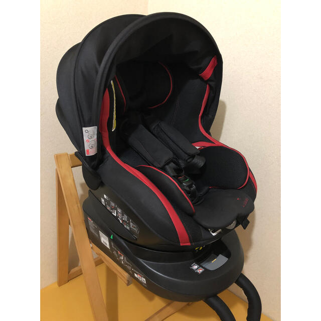 良品　aprica クルリラ　チャイルドシート　ISOFIX