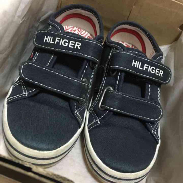 TOMMY HILFIGER(トミーヒルフィガー)のmeyさん専用*° キッズ/ベビー/マタニティのキッズ靴/シューズ(15cm~)(スニーカー)の商品写真