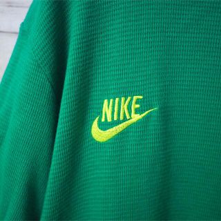 NIKE - NIKE 10SS 風車ロゴ リンガーネックTシャツの通販 by ...