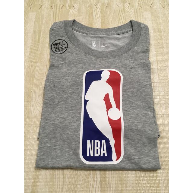 NIKE(ナイキ)の【新品】NIKE × NBA DRY TEE N31 T-SHIRT  メンズのトップス(Tシャツ/カットソー(半袖/袖なし))の商品写真