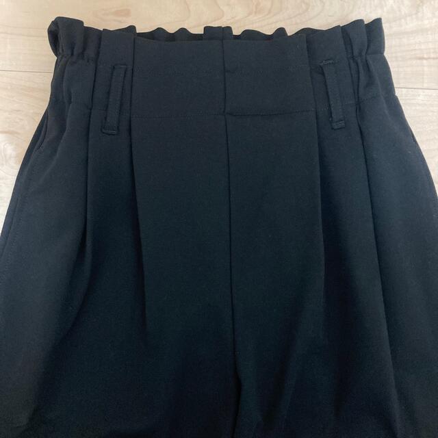 ＊再値下げしました＊ 試着のみ aluna Pleats relax pants レディースのパンツ(カジュアルパンツ)の商品写真