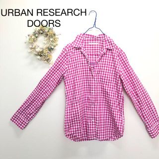 アーバンリサーチドアーズ(URBAN RESEARCH DOORS)の長袖シャツ　ピンク　チェック(シャツ/ブラウス(長袖/七分))