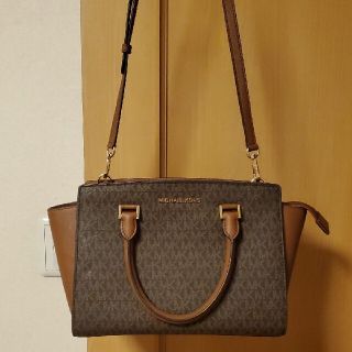 Michael Kors - MICHAELKORS コンバーチブルショルダーの通販 by ぱんだ's shop｜マイケルコースならラクマ