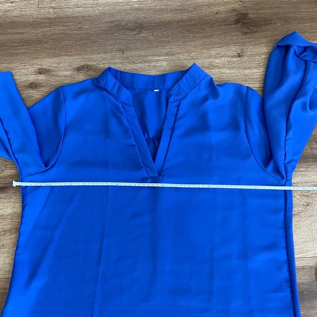 カットソー　ロイヤルブルー　半袖　七分袖　長袖　大きいサイズ　4XL レディースのトップス(カットソー(半袖/袖なし))の商品写真