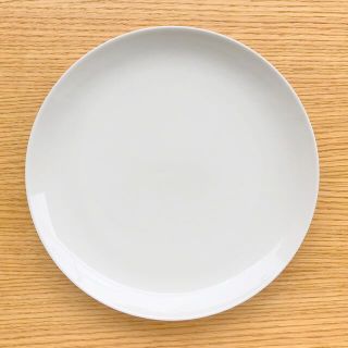 ムジルシリョウヒン(MUJI (無印良品))の無印良品　皿 プレート 食器　磁器ベージュ皿 大(食器)