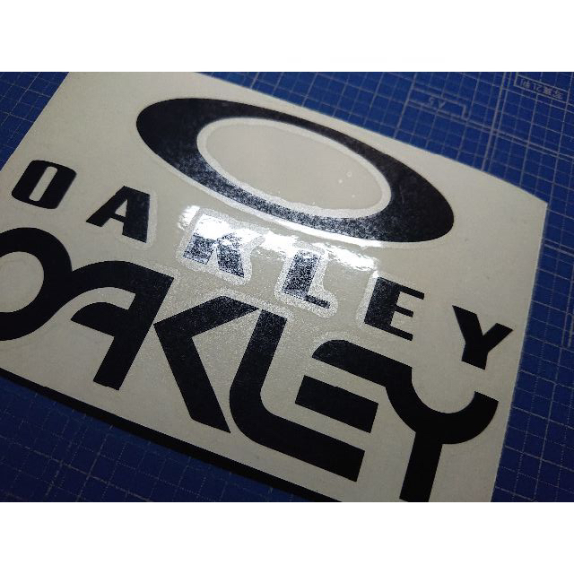 Oakley(オークリー)のカッティングシート加工（光沢あり） スポーツ/アウトドアのスノーボード(アクセサリー)の商品写真