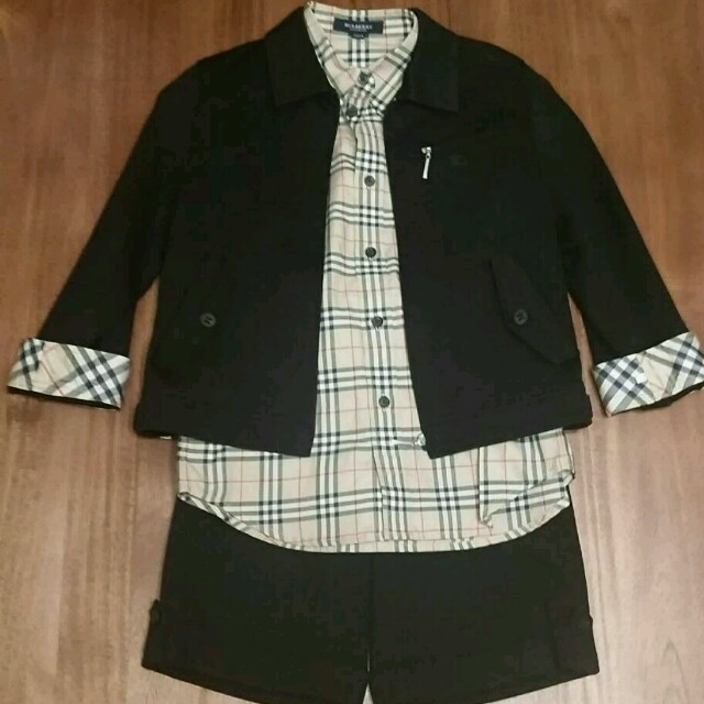 BURBERRY - バーバリー 入学式 ３点セット 120の通販 by ミニー's shop ...