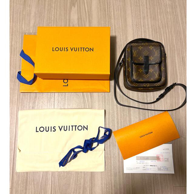 LOUIS VUITTON(ルイヴィトン)のLOUIS VUITTON クリストファー　ウエアラブル ウォレット メンズのバッグ(ショルダーバッグ)の商品写真