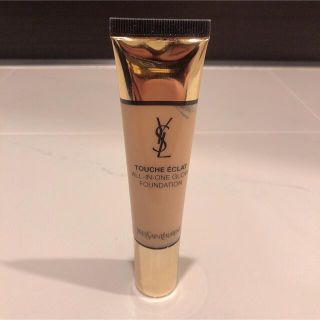 イヴサンローランボーテ(Yves Saint Laurent Beaute)のラディアント タッチ オールインワン グロウ ファンデーション(ファンデーション)