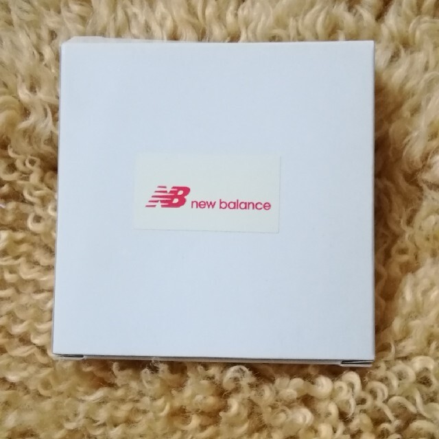 New Balance(ニューバランス)の☆未使用のnew　balanceエコカイロ☆ スポーツ/アウトドアのアウトドア(その他)の商品写真