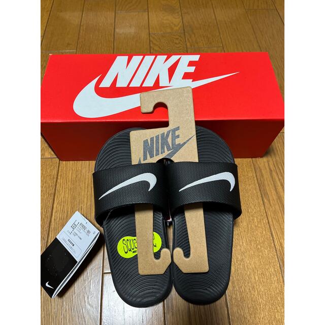 NIKE(ナイキ)の18.0cm ナイキ カワ スライド ジュニア キッズ  シャワーサンダル キッズ/ベビー/マタニティのキッズ靴/シューズ(15cm~)(サンダル)の商品写真