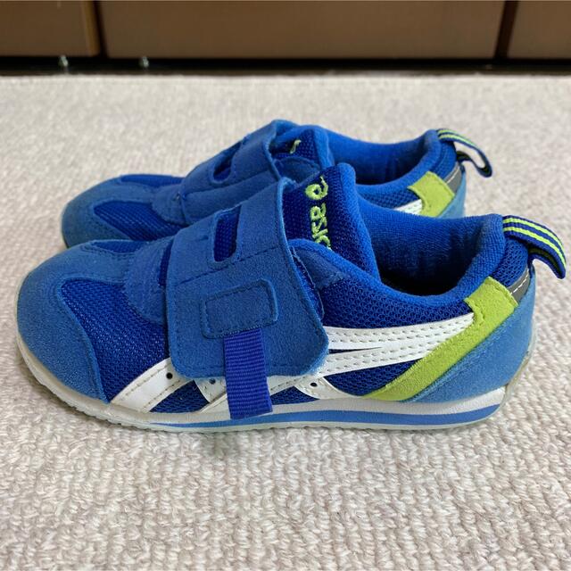 asics(アシックス)の専用♡asics アシックス17.0㎝　スニーカー  キッズ/ベビー/マタニティのキッズ靴/シューズ(15cm~)(スニーカー)の商品写真