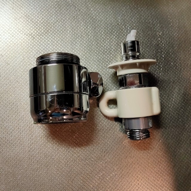 分岐水栓 CB-SKH6 (中古品)の通販 by ちーかわ's shop|ラクマ 分岐水栓 CB-SKH6 (中古品)の通販 by ちーかわ's shop|ラクマ