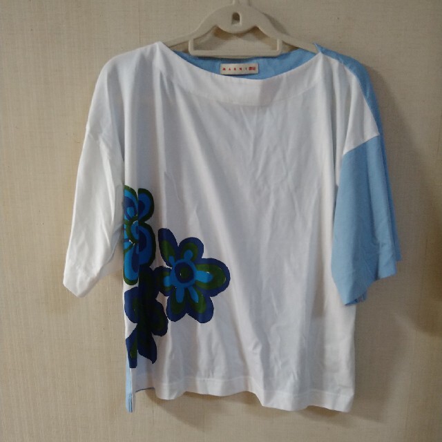 Marni(マルニ)のMARNI✖UNIQLO コラボ　オーバーサイズT 人気 レディースのトップス(Tシャツ(半袖/袖なし))の商品写真