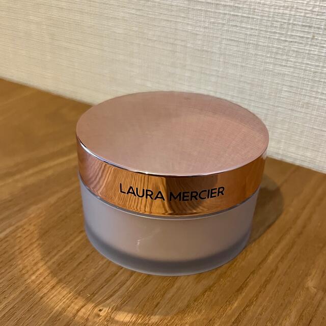 laura mercier(ローラメルシエ)のローラメルシエ　トランスルーセントルースセッティングパウダートーンアップローズ コスメ/美容のベースメイク/化粧品(フェイスパウダー)の商品写真