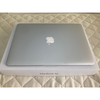 アップル(Apple)のMacBook Air 13インチ　(ノートPC)