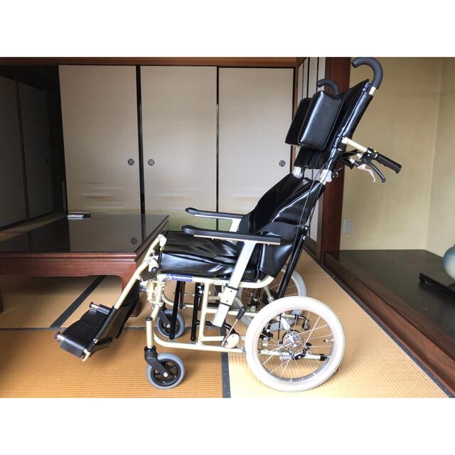 値下げ】美品 リクライニング車椅子 驚きの値段 51.0%OFF alvitrading ...