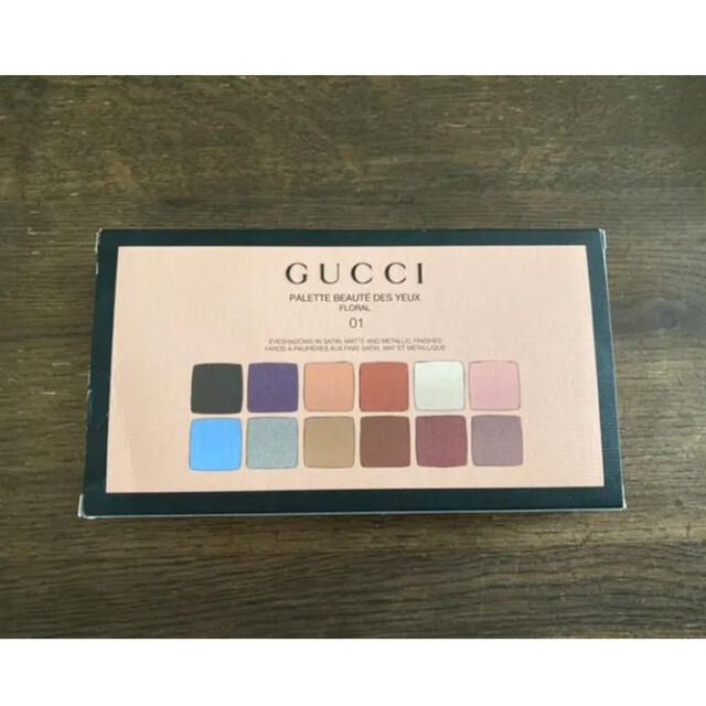 未使用 GUCCI アイシャドウ パレット