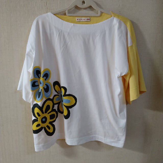 Marni(マルニ)のMARNI ✖UNIQLO コラボ　オーバーサイズT 人気 レディースのトップス(Tシャツ(半袖/袖なし))の商品写真