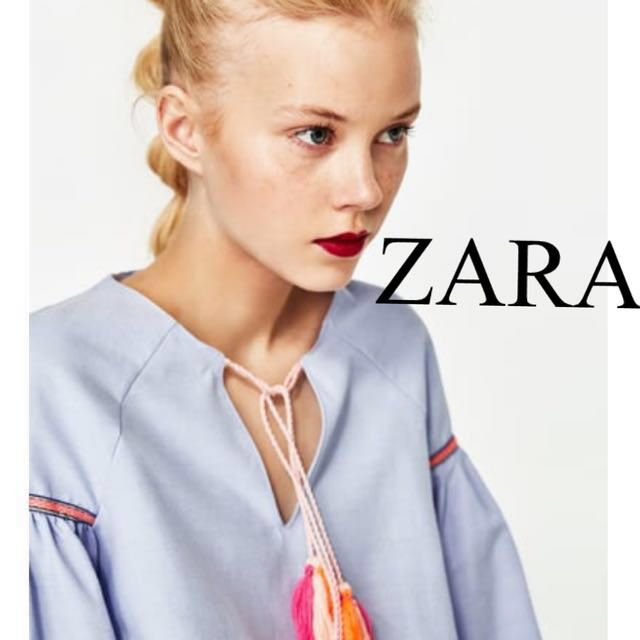 ZARA(ザラ)の美品　ZARA ザラ　シャツ　ブラウス　トップス　タッセル　人気　完売 レディースのトップス(シャツ/ブラウス(半袖/袖なし))の商品写真