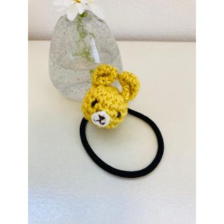 ハンドメイド 】かぎ針編みのうさぎさんヘアゴム(ファッション雑貨)