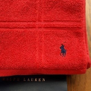 ラルフローレン(Ralph Lauren)の【新品 未使用 綿100%】ラルフローレン  ソリッド プラッド バスタオル(タオル/バス用品)