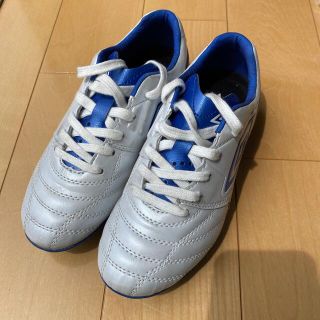 アンブロ(UMBRO)のumbro ジュニアサッカースパイク　20.5cm(シューズ)