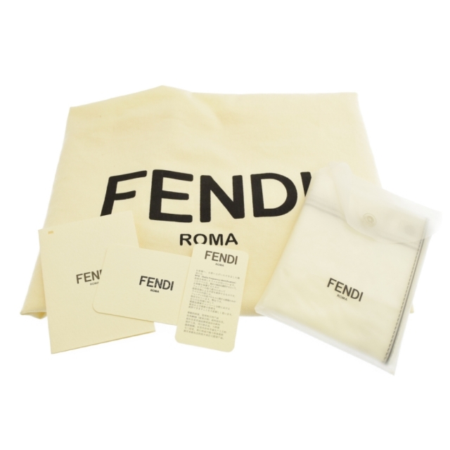 FENDI(フェンディ)のFENDI フェンディ ピーカブー エックスライト ラージ レザーハンドバッグ レディース ホワイト 8BN304 メンズのバッグ(その他)の商品写真