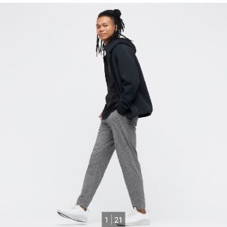 ユニクロ(UNIQLO)の2着セット　ユニクロ　アクティブジョガーパンツ(その他)