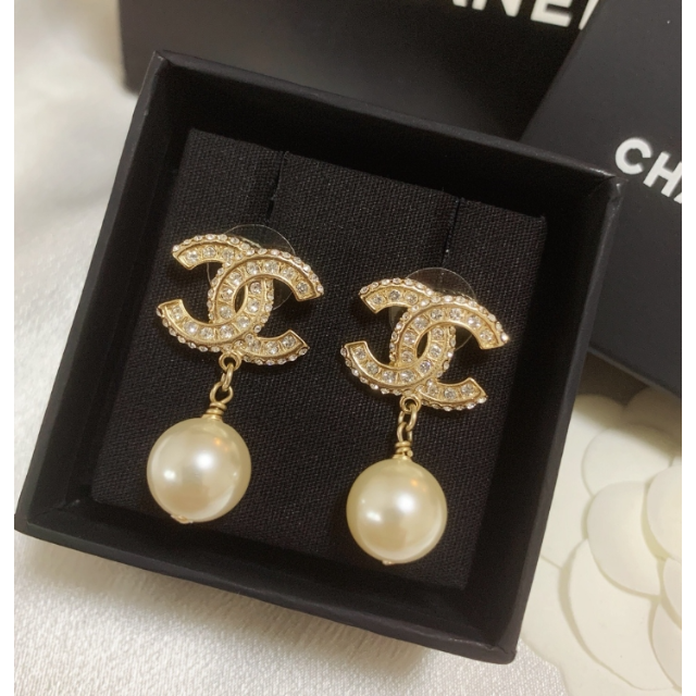 数量は多 シャネル Ccロゴ パールピアス Gekiyasu Shinsaku Bebakpost Com