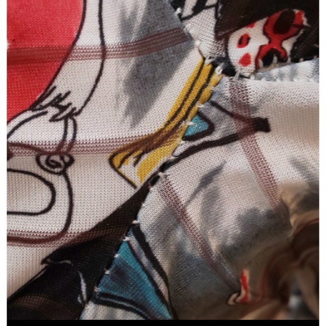 Vivienne Westwood(ヴィヴィアンウエストウッド)のたごさく様Vivienne Westwood  大判ハンカチ　レギンス2点セット レディースのファッション小物(ハンカチ)の商品写真