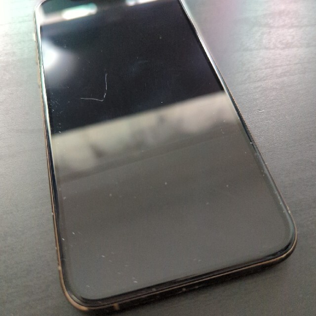 iPhone11Pro256G SIMフリー 傷ありゴールド スマホ/家電/カメラのスマートフォン/携帯電話(スマートフォン本体)の商品写真