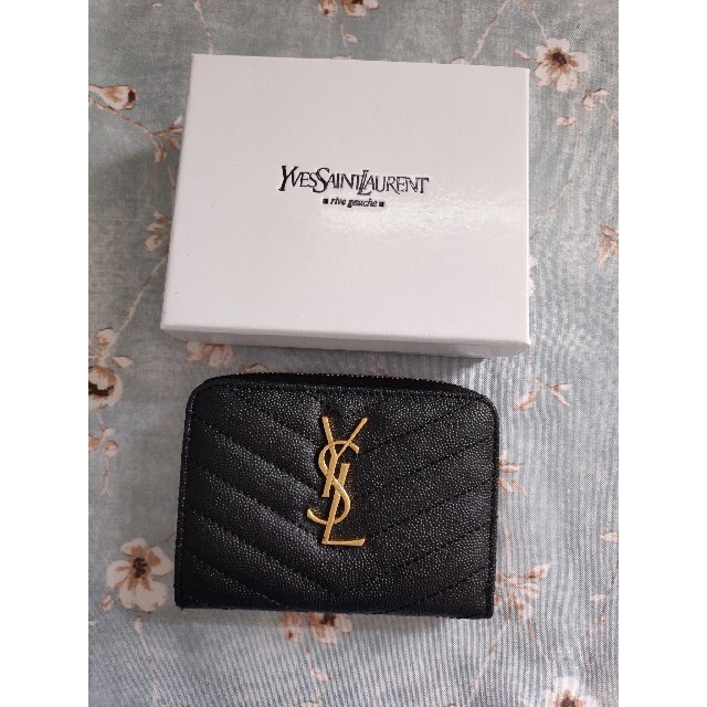 Yves Saint Laurent Beaute - 新品同様サンローラン 二つ折り財布美品 小銭入れ♪カード入れ ♪即発送（さいふ）の通販