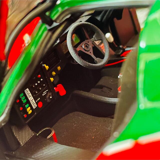 のつけよう】 1/18 AUTOart チャージ レナウン マツダ 787B トロフィー