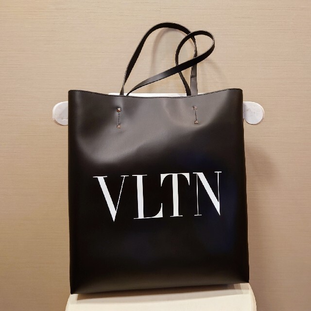 VALENTINO ヴァレンティノ VLTN トートバッグ ブラック