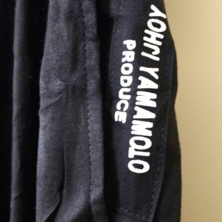 ヨウジヤマモト サルエルの通販 300点以上 | Yohji Yamamotoを買うなら 『ソルクレスタ』 ★名作 16ss ポリ×レーヨン シワサルエルパンツ yohjiyamamoto サルエルパンツ