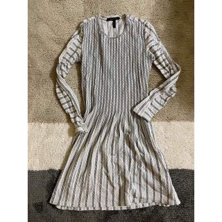 ビーシービージーマックスアズリア(BCBGMAXAZRIA)のBCBG マックスアズリア ◆ フェミニン ニット ワンピ(ひざ丈ワンピース)