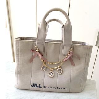 ジルバイジルスチュアート(JILL by JILLSTUART)のジルスチュアート♡ジュエルリボントートバッグ♡グレージュ(トートバッグ)