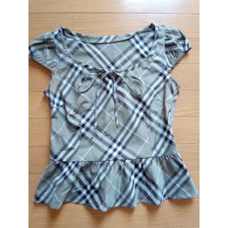 バーバリー(BURBERRY)の【新品】BURBERRY　Tシャツ(Tシャツ(半袖/袖なし))