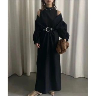 アメリヴィンテージ(Ameri VINTAGE)の限定価格!MEDI OFF SHOULDER PUFF SLEEVE DRESS(ロングワンピース/マキシワンピース)