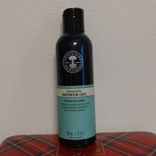 アロマティックシャワージェルNEAL'S YARD REMEDIES(アロマグッズ)