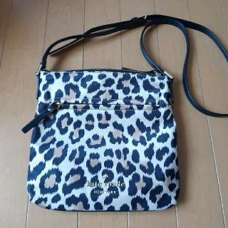 ケイトスペードニューヨーク(kate spade new york)のケイトスペード　ショルダーバッグ　レオパード(ショルダーバッグ)