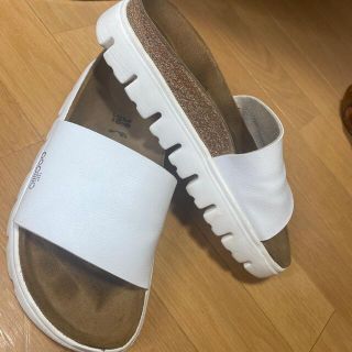 ビルケンシュトック(BIRKENSTOCK)のビルケンシュトック　サンダル(サンダル)