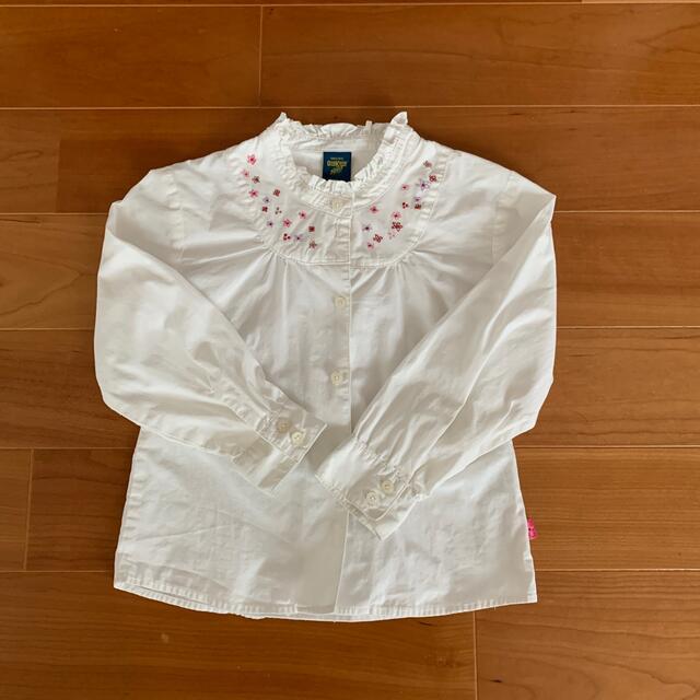 OshKosh(オシュコシュ)のOSH KOSH ブラウス 110 キッズ/ベビー/マタニティのキッズ服女の子用(90cm~)(Tシャツ/カットソー)の商品写真