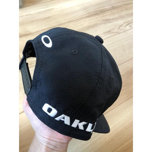 Oakley(オークリー)のオークリー  ゴルフ　スカル　キャップ スポーツ/アウトドアのゴルフ(その他)の商品写真