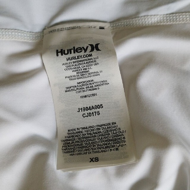Hurley(ハーレー)のHurley 半袖　ラッシュガード　タグ付き新品 レディースの水着/浴衣(水着)の商品写真