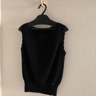 フォクシー(FOXEY)のFOXEY ノースリーブ　美品　カットソー(カットソー(半袖/袖なし))