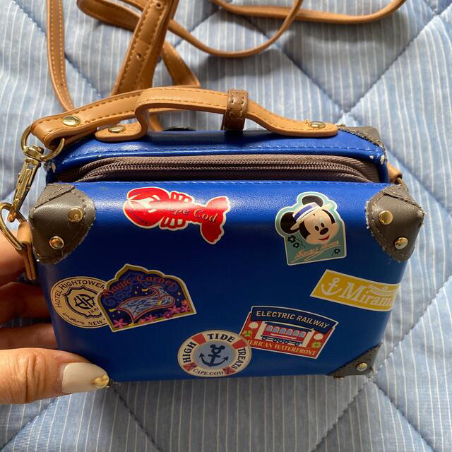 Disney - 中古 ダッフィースプリングヴォヤッジ スーツケース Disney - 中古 ダッフィースプリングヴォヤッジ スーツケース