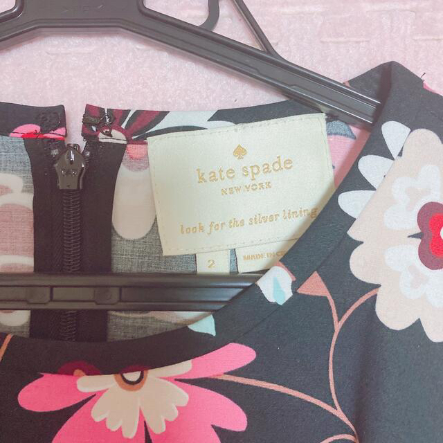 kate spade new york(ケイトスペードニューヨーク)のケイトスペード ニューヨーク ワンピース 花柄 膝丈 レディースのワンピース(ひざ丈ワンピース)の商品写真