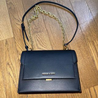 チャールズアンドキース(Charles and Keith)のCharles&Keithバッグ(ショルダーバッグ)